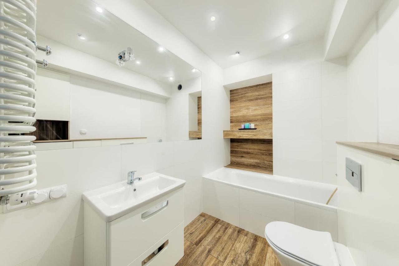 Shum Jeziora Apartament Nr 7 Giżycko Exterior foto